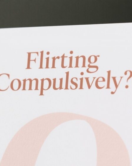 💔 Flirting Compulsively: How to Handle a Partner Who Can’t Stop Flirting