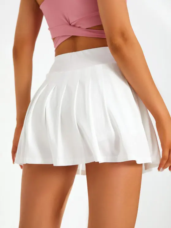 Neutral Staples Every Girl Needs