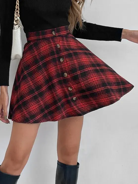 Stylish Ways To Wear A Hoodie