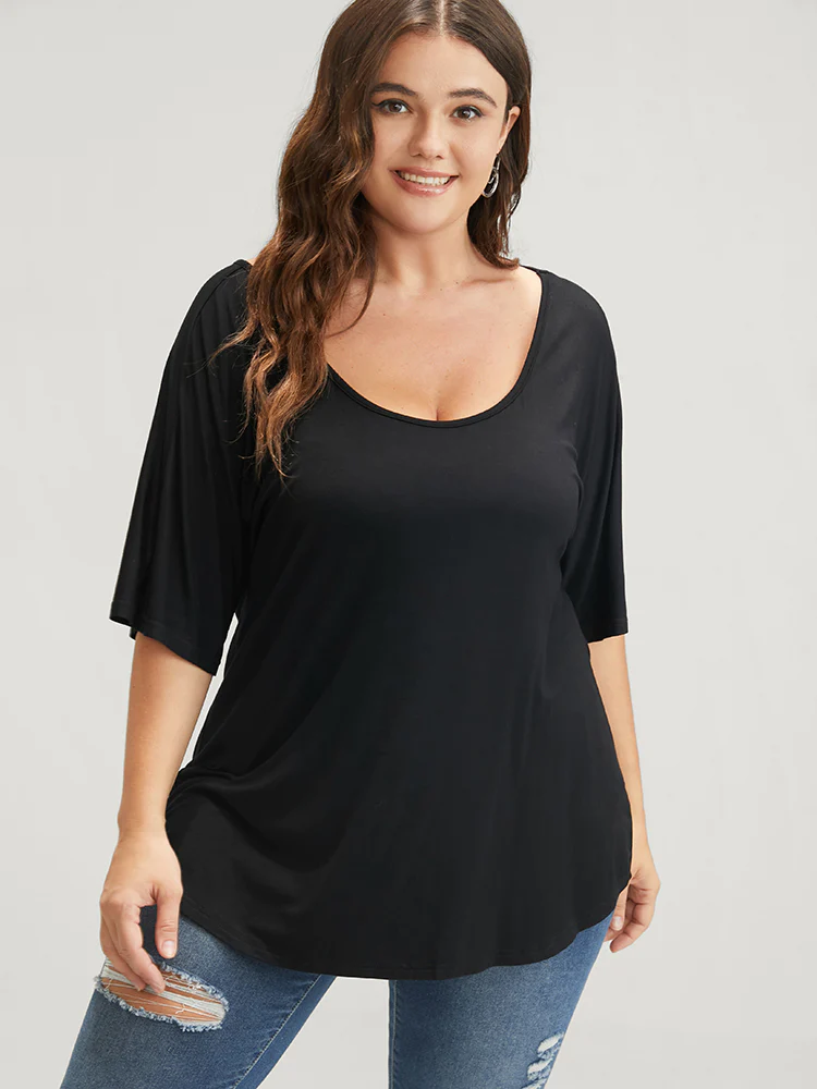 T-Shirt Outfits In 2022