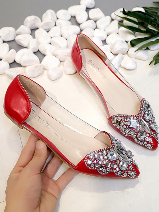 Women's Flats That Are The Biggest Hits Right Now