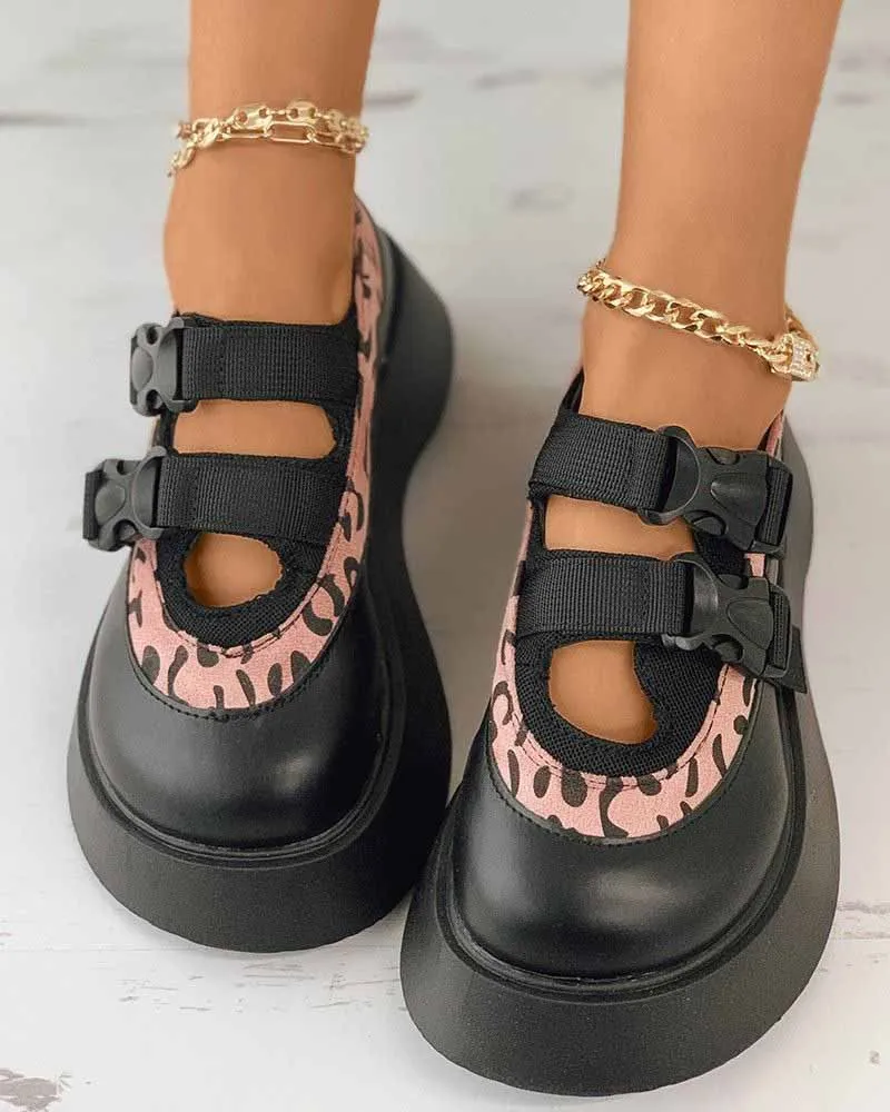 Shoes to Wear with a Dress