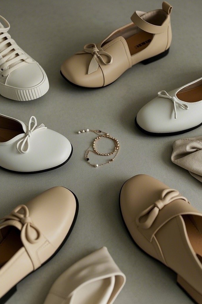 Shoes & Footwear